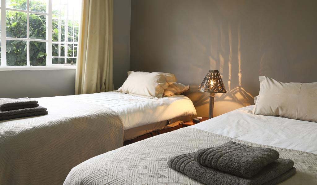 Sunbird Guest House Хараре Стая снимка