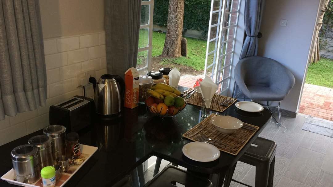 Sunbird Guest House Хараре Екстериор снимка