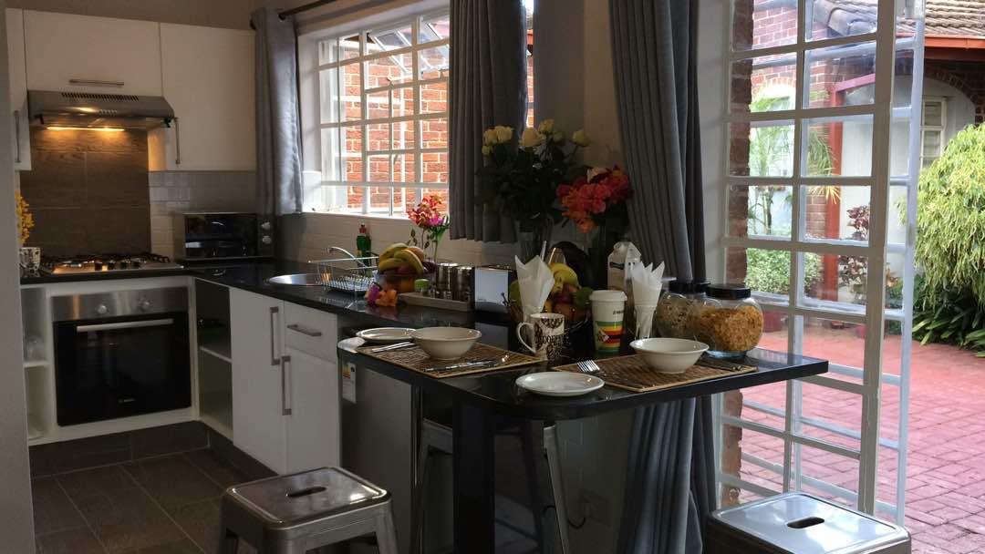 Sunbird Guest House Хараре Екстериор снимка
