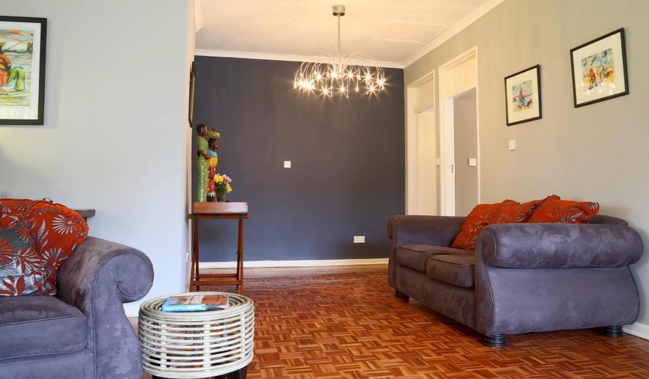 Sunbird Guest House Хараре Екстериор снимка